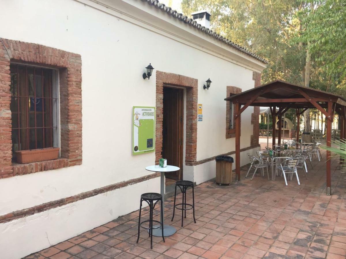 Apartamentos Villa Vacacional Castuera Exteriér fotografie